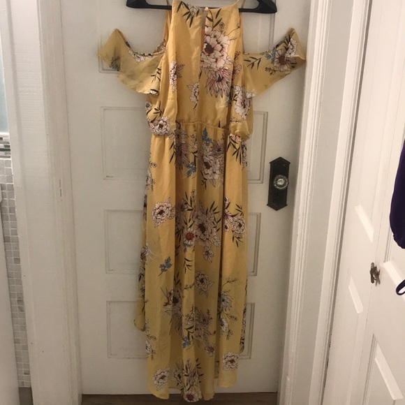 BEAUTIFUL YELLOW DRESS - Picture 4 of 4